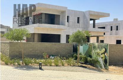 Villa - 4 - 4 for sale in Swan Lake West - 6 October Compounds - 6 October City - Giza