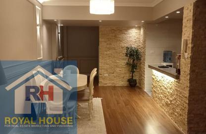 Apartment - 3 Bedrooms - 1 Bathroom for sale in Othman Ibn Affan St. - El Ismailia Square - Heliopolis - Masr El Gedida - Cairo