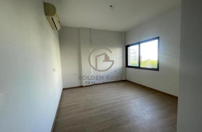 شقة - 3 غرف نوم - 3 حمامات للايجار في مون ريزيدنس - فيفث سكوير - التجمع الخامس - مدينة القاهرة الجديدة - القاهرة