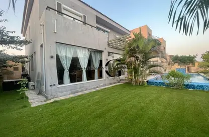 فيلا - 4 غرف نوم - 4 حمامات للايجار في الجريا - كمبوندات الشيخ زايد - الشيخ زايد - الجيزة