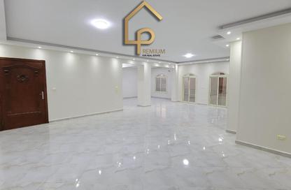 Apartment - 3 Bedrooms - 2 Bathrooms for rent in Green Residence 1 - 7th District - Sheikh Zayed City - Giza