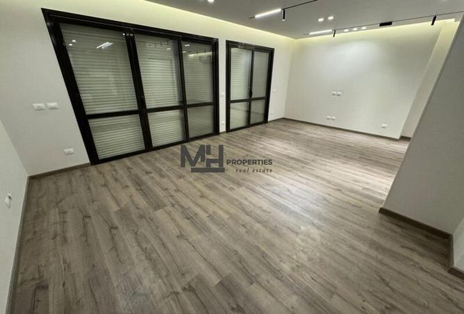 101783711 - Property Image 3