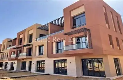 Townhouse - 3 Bedrooms - 5 Bathrooms for sale in District 5 - 5th Settlement Compounds - The 5th Settlement - New Cairo City - Cairo