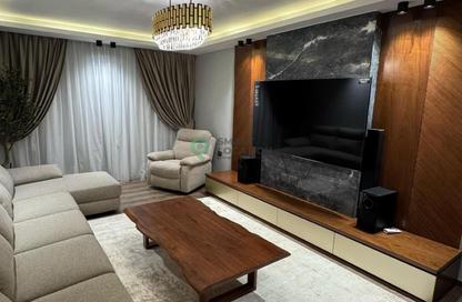 Apartment - 3 Bedrooms - 3 Bathrooms for sale in Garden Residence - Hyde Park - New Cairo City - Cairo