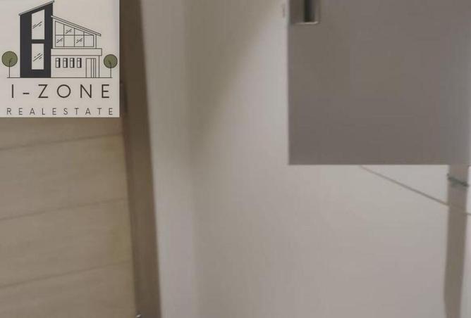 72179975 - Property Image 3