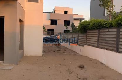 Twin House - 4 - 4 for sale in Cluster 18 - Hyde Park - New Cairo City - Cairo