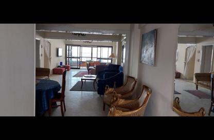 Apartment - 2 Bedrooms - 3 Bathrooms for rent in Nile St. - Dokki - Giza