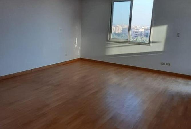 74855579 - Property Image 3