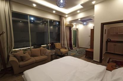 Apartment - 3 Bedrooms - 1 Bathroom for rent in Ganoob El Acadimia - New Cairo City - Cairo