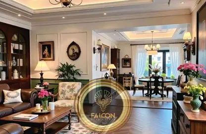 فيلا - 7 غرف نوم - 5 حمامات للبيع في كمبوند البروج - كمبوندات الشروق - مدينة الشروق - القاهرة