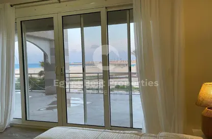 فيلا - 5 غرف نوم - 5 حمامات للبيع في مراسي - سيدي عبد الرحمن - الساحل الشمالي