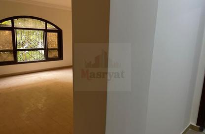 Apartment - 3 Bedrooms - 3 Bathrooms for sale in Zizinia St. - South Investors Area - New Cairo City - Cairo