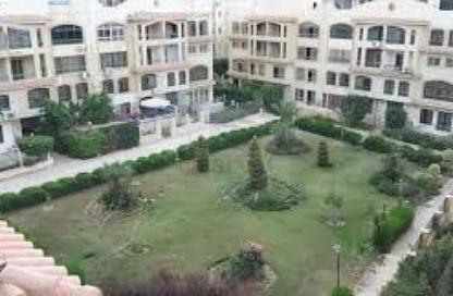 Apartment - 3 Bedrooms - 3 Bathrooms for sale in Zizinia St. - South Investors Area - New Cairo City - Cairo