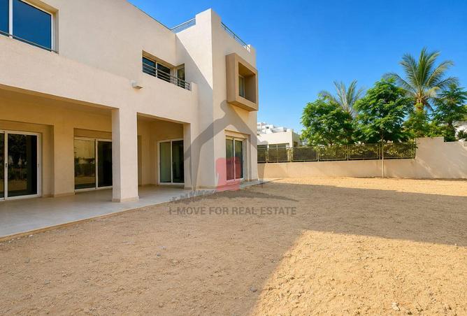 97429499 - Property Main Image
