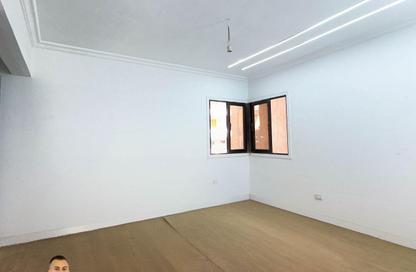 Apartment - 3 Bedrooms - 1 Bathroom for sale in Abdel Salam Aref St. - Laurent - Hay Sharq - Alexandria