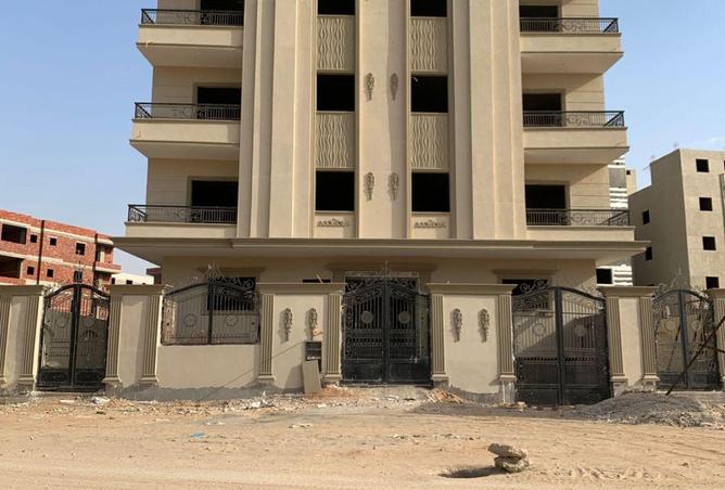 60715647 - Property Image 2