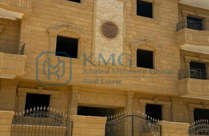 Apartment - 4 Bedrooms - 3 Bathrooms for sale in West Golf Extension - El Katameya Compounds - El Katameya - New Cairo City - Cairo