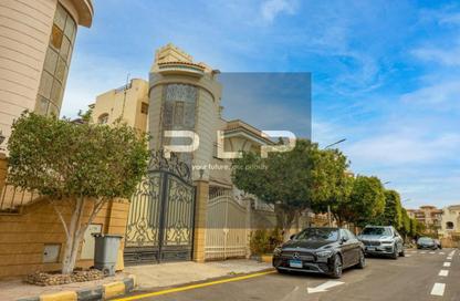 فيلا - 5 غرف نوم - 5 حمامات للبيع في جولدن هايتس - المستثمرين الشمالية - مدينة القاهرة الجديدة - القاهرة فيلا - 5 غرف نوم - 5 حمامات للبيع في جولدن هايتس - المستثمرين الشمالية - مدينة القاهرة الجديدة - القاهرة