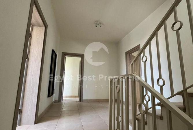 56253075 - Property Image 3