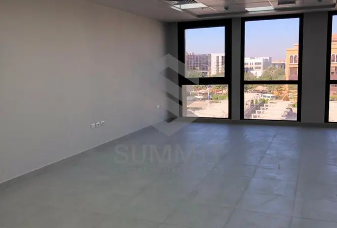 100643038 - Property Image 3
