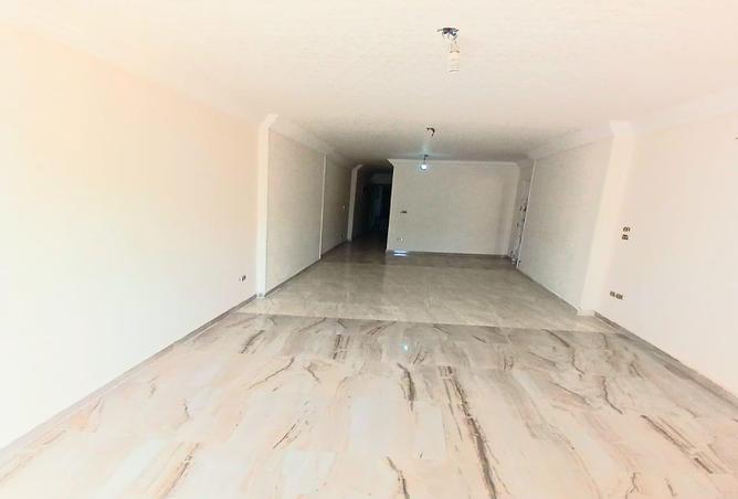 8670194 - Property Image 3