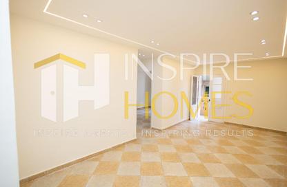 Apartment - 2 Bedrooms - 1 Bathroom for sale in Miami - Hay Awal El Montazah - Alexandria Apartment - 2 Bedrooms - 1 Bathroom for sale in Miami - Hay Awal El Montazah - Alexandria