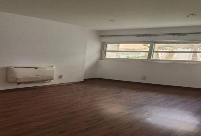 8620561 - Property Image 3