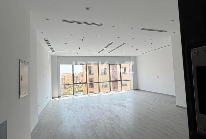 54501777 - صورة العقار 2