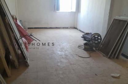 Apartment - 2 Bedrooms - 1 Bathroom for sale in 3rd District - Sheikh Zayed City - Giza