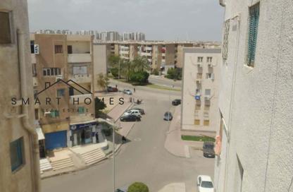 Apartment - 2 Bedrooms - 1 Bathroom for sale in 3rd District - Sheikh Zayed City - Giza