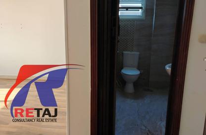 Apartment - 3 Bedrooms - 3 Bathrooms for rent in Area A - Ganoob El Acadimia - New Cairo City - Cairo