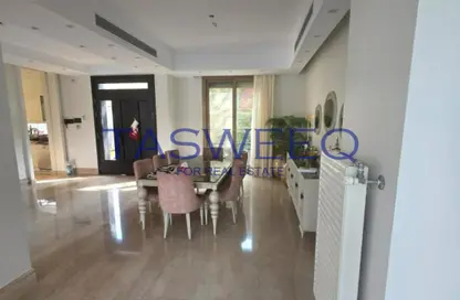 فيلا - 4 غرف نوم - 5 حمامات للبيع في الجريا - كمبوندات الشيخ زايد - الشيخ زايد - الجيزة