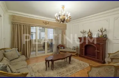 Apartment - 3 Bedrooms - 1 Bathroom for sale in Gharbo Bek St. - Zezenia - Hay Sharq - Alexandria