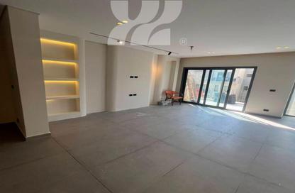 Apartment - 3 - 2 for sale in Eastown - 5th Settlement Compounds - The 5th Settlement - New Cairo City - Cairo