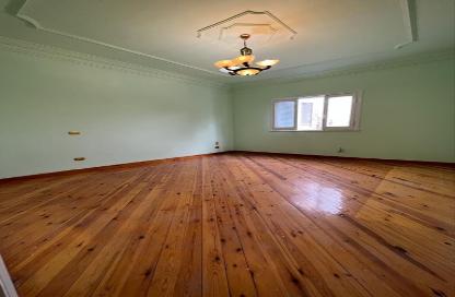 Half Floor - Studio - 3 Bathrooms for rent in Makram Ebeid St. - 6th Zone - Nasr City - Cairo