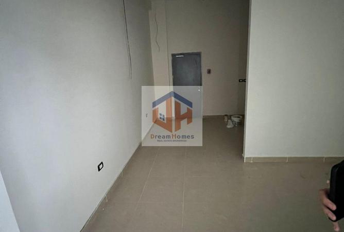 54755492 - Property Image 2