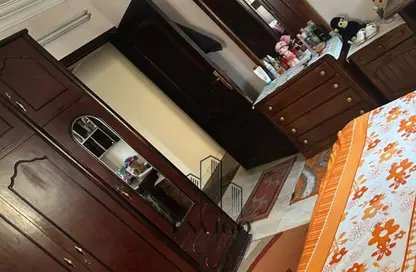 شقة - 3 غرف نوم - 3 حمامات للبيع في شارع حموده محمود - المنطقة الثامنة - مدينة نصر - القاهرة