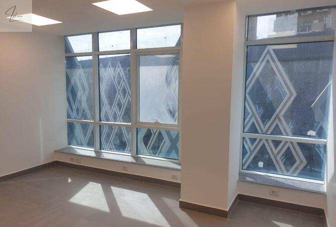107398328 - Property Main Image