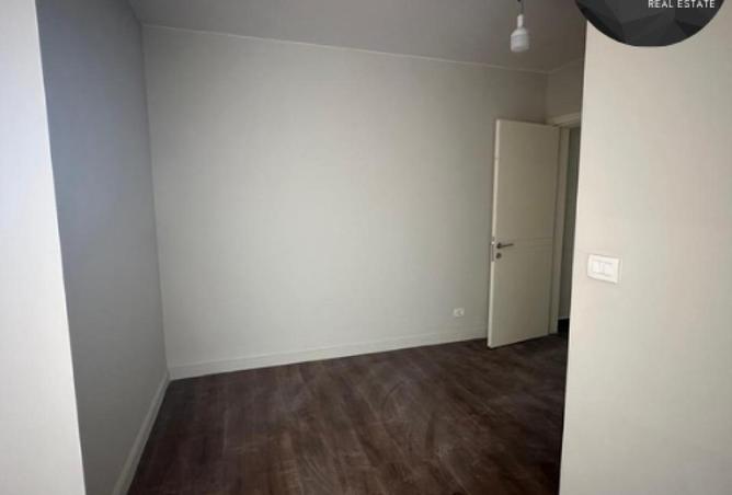 70373490 - صورة العقار 2