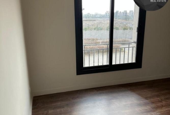 70373490 - صورة العقار 3