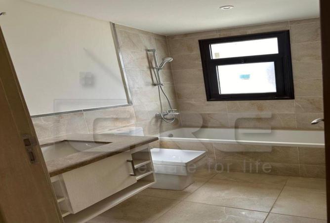 81301858 - Property Image 3