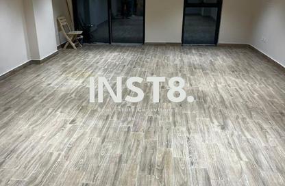Office Space - Studio - 1 for rent in Hyde Park Business District Mall - South Teseen St. - The 5th Settlement - New Cairo City - Cairo