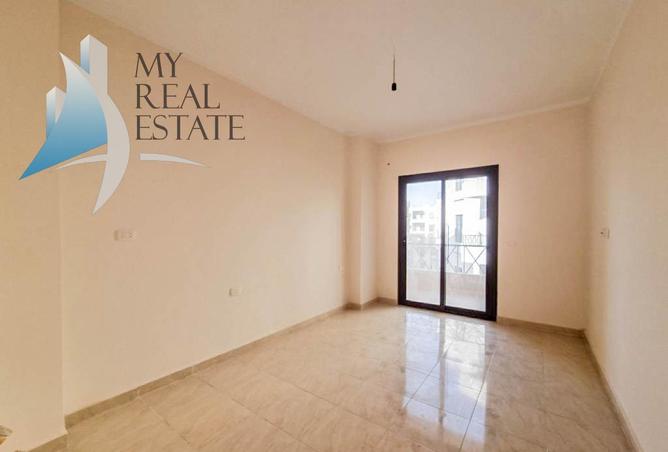 8593564 - Property Image 2