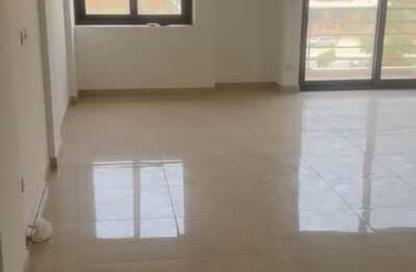 شقة - 3 غرف نوم - 2 حمامات للايجار في مون ريزيدنس - فيفث سكوير - التجمع الخامس - مدينة القاهرة الجديدة - القاهرة