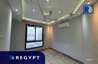 Office Space - Studio - 2 for rent in Zahraa Al Maadi St. - Degla - Hay El Maadi - Cairo