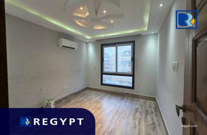Office Space - Studio - 2 for rent in Zahraa Al Maadi St. - Degla - Hay El Maadi - Cairo