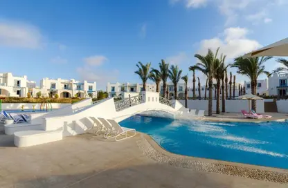 Chalet - 3 Bedrooms - 3 Bathrooms for sale in Mountain View - Ras Al Hekma - North Coast