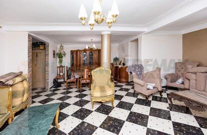Apartment - 3 Bedrooms - 2 Bathrooms for sale in Al Farid Lian St. - Roushdy - Hay Sharq - Alexandria