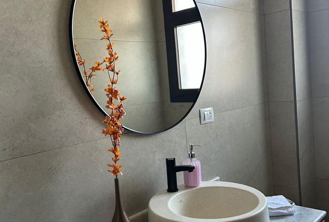 8512920 - Property Image 2