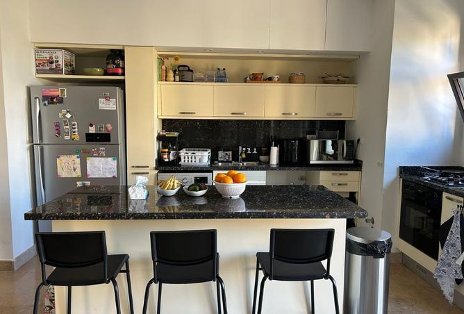 8512920 - Property Image 3